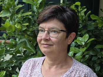 Dr. Stephanie Schwarz
